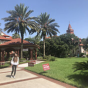 Monas erster Tag am Flagler College im August 2021.